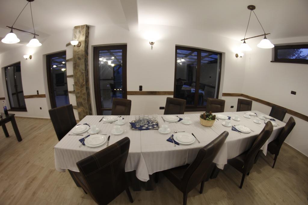 Casa Laur Cu Plaja Privata 호텔 Colibiţa 외부 사진