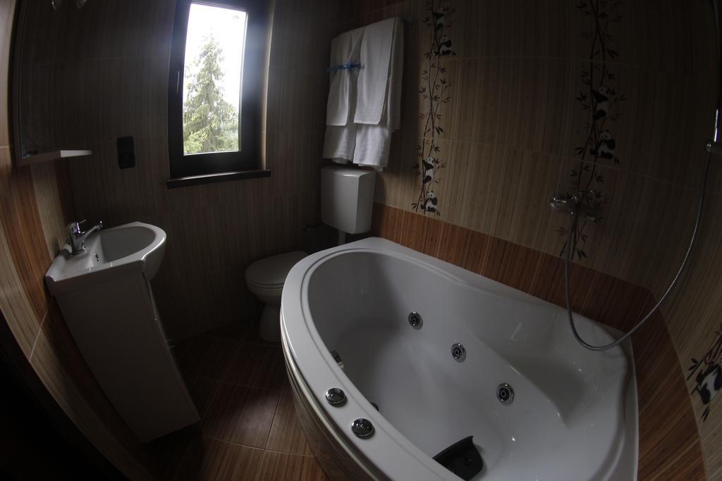 Casa Laur Cu Plaja Privata 호텔 Colibiţa 외부 사진