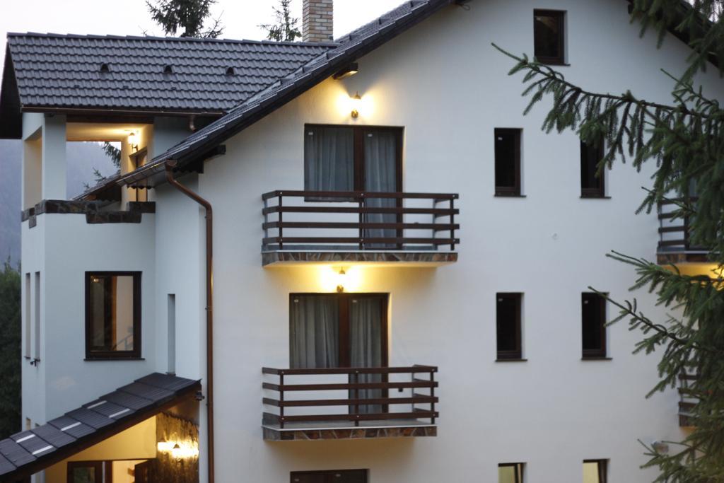 Casa Laur Cu Plaja Privata 호텔 Colibiţa 외부 사진